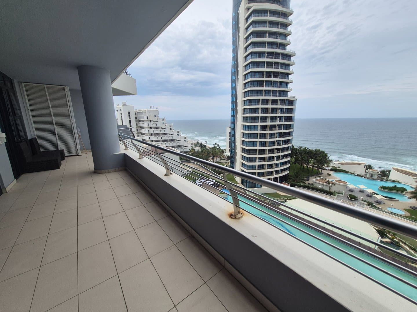 3 Bedroom Apartment / flat to rent in Umhlanga Central
