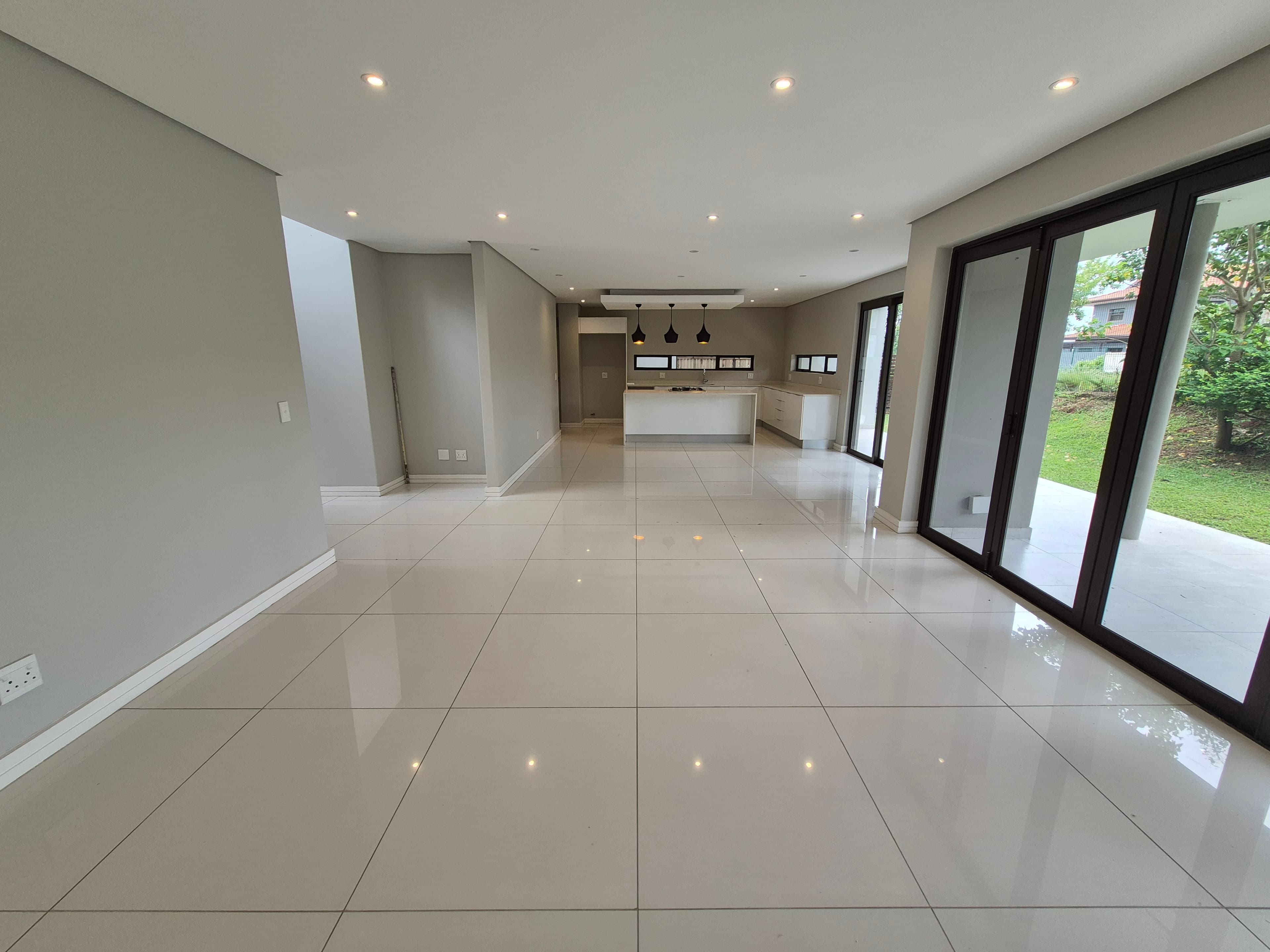 5 Bedroom House to rent in Izinga - View 4