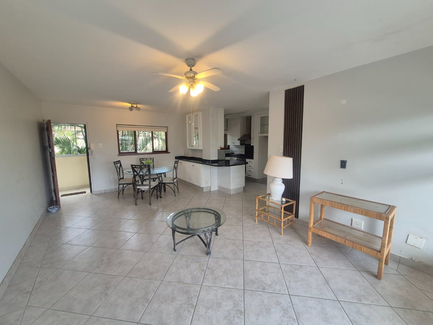 2 Bedroom Apartment / flat for sale in Umhlanga Central - View 4
