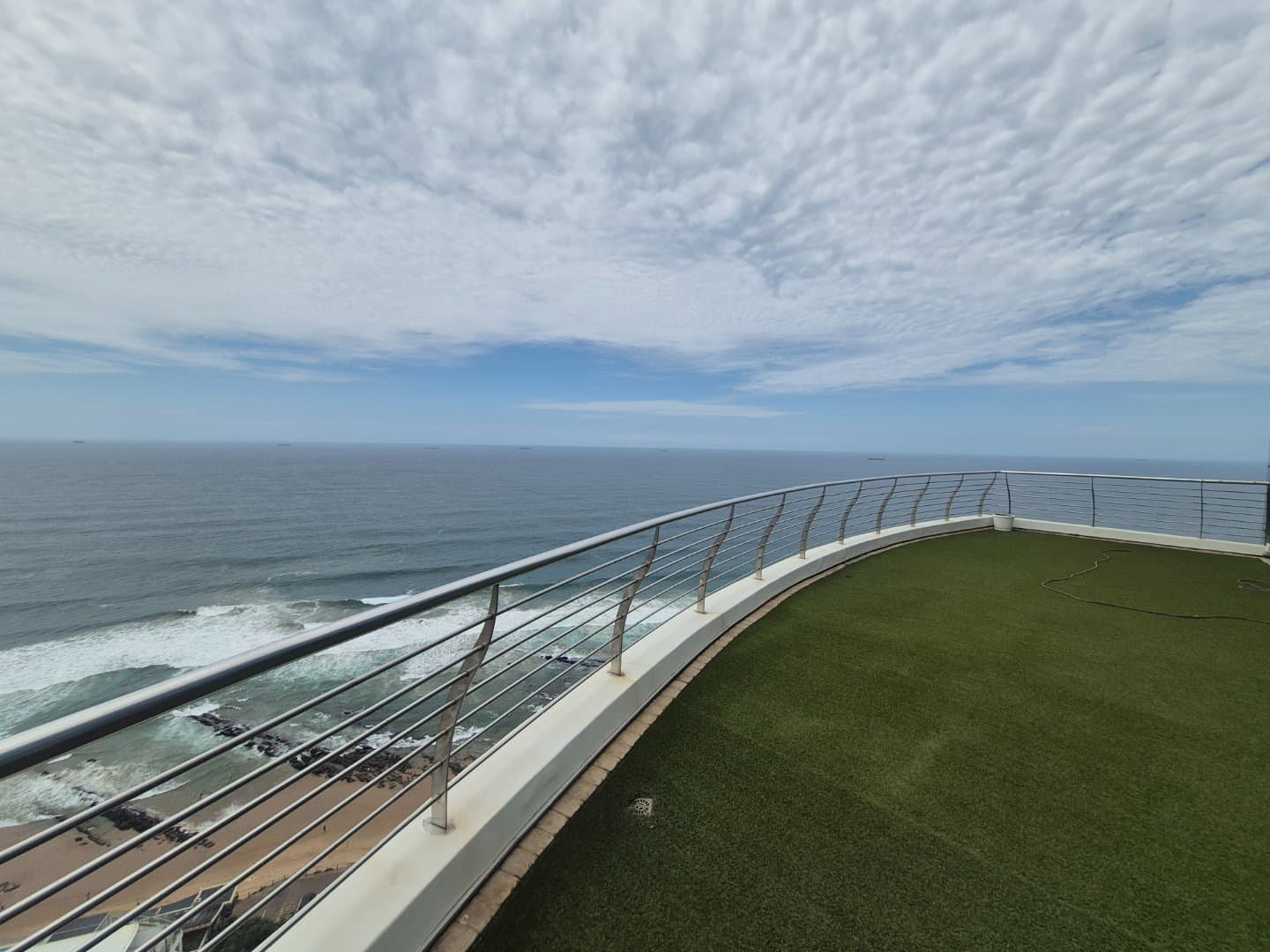 3 Bedroom Apartment / flat to rent in Umhlanga Central - View 5