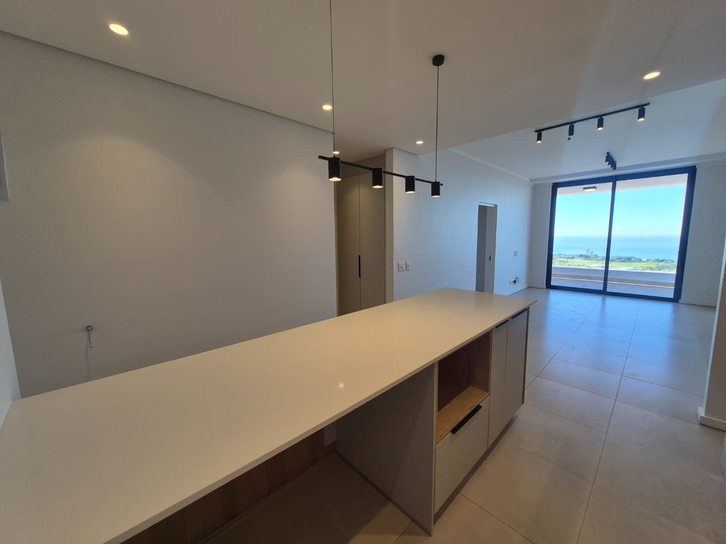 2 Bedroom Apartment / flat to rent in Umhlanga Ridgeside