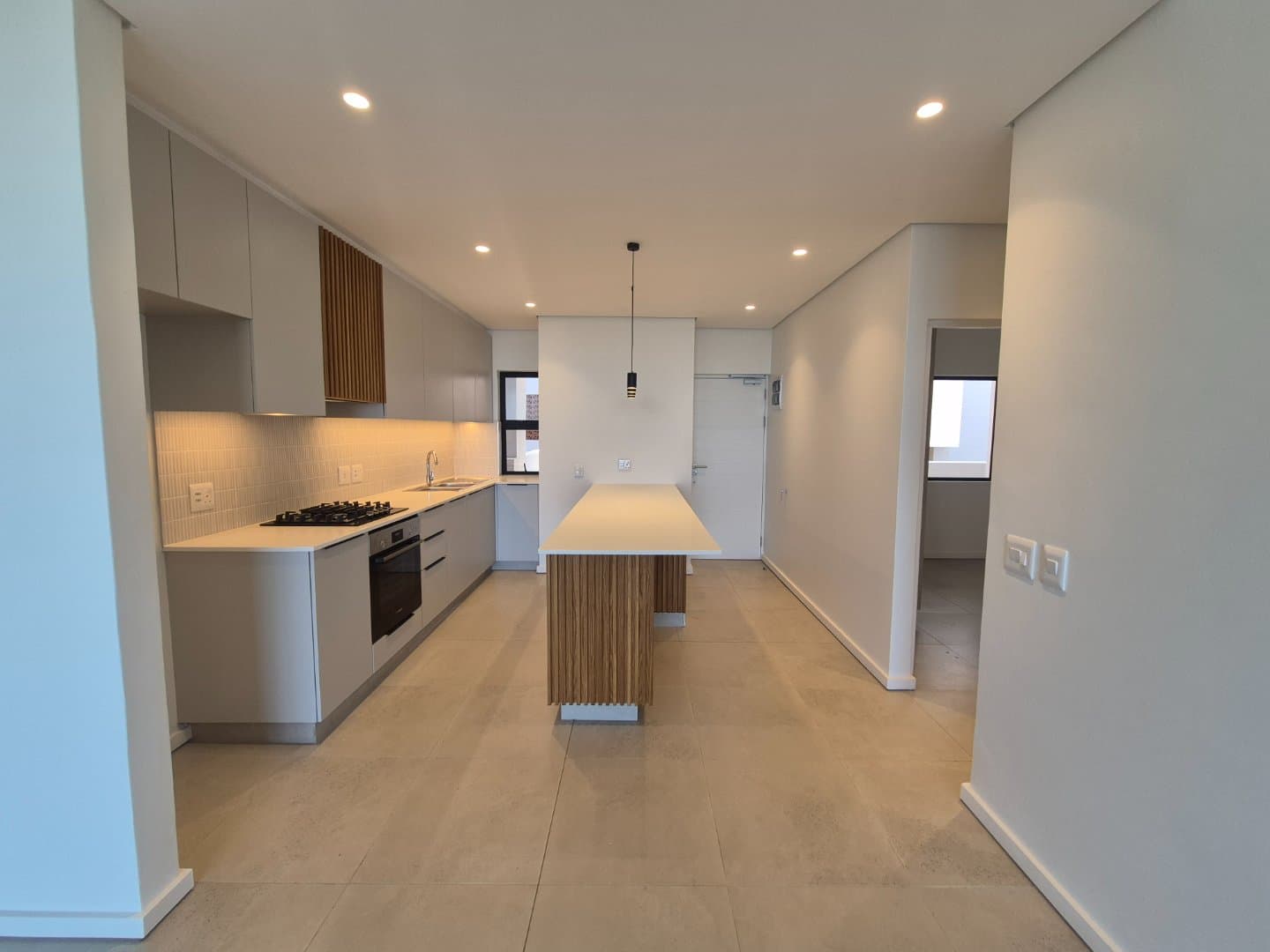 2 Bedroom Apartment / flat to rent in Umhlanga Ridgeside - View 5