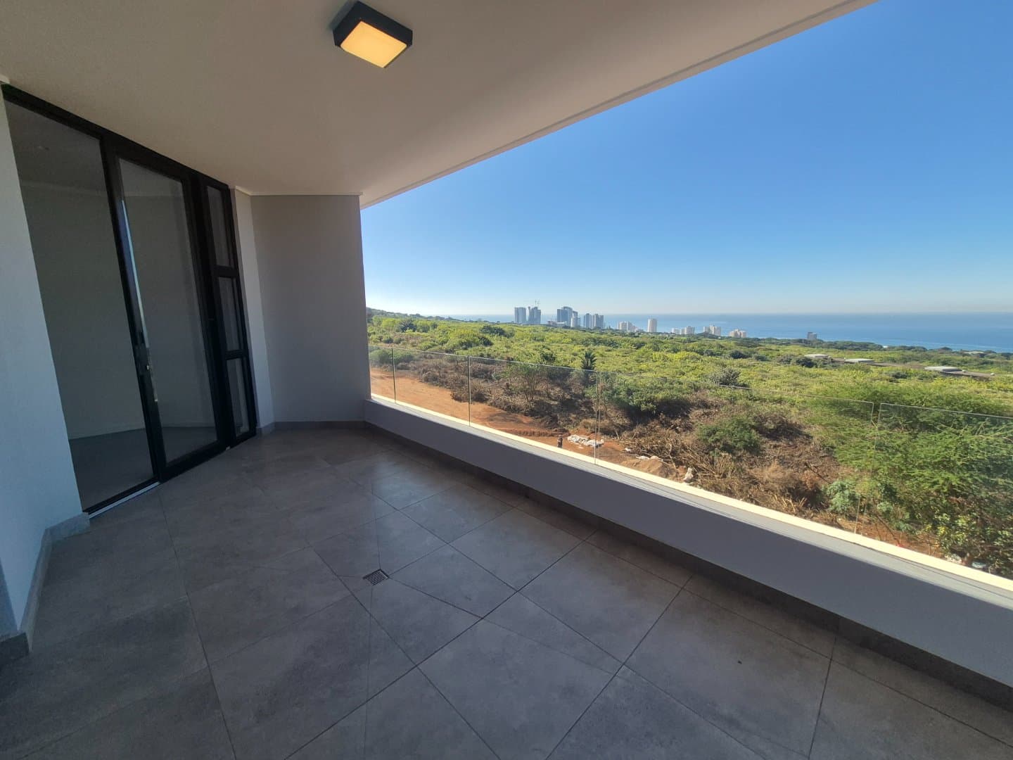 2 Bedroom Apartment / flat to rent in Umhlanga Ridgeside - View 3